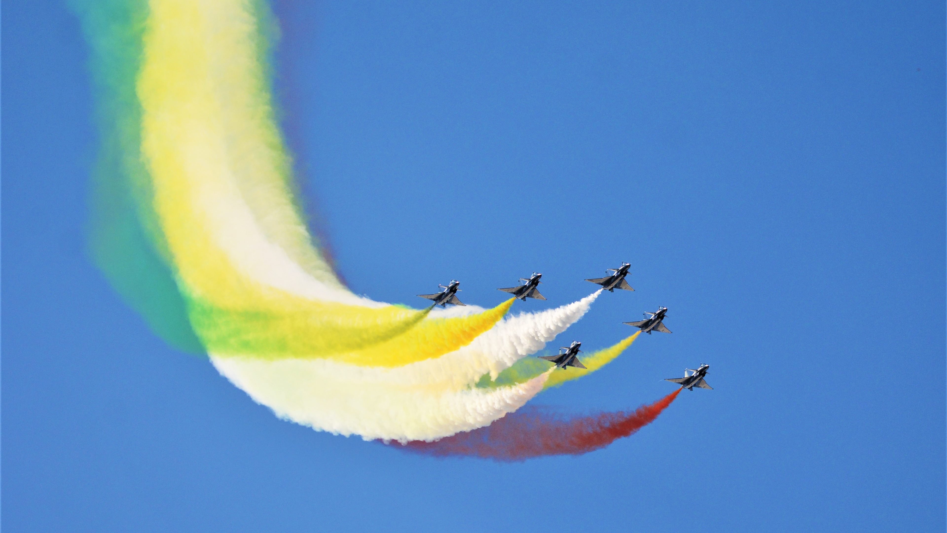 神级扑救：门将的关键瞬间救球队于危难，神级门将 知乎